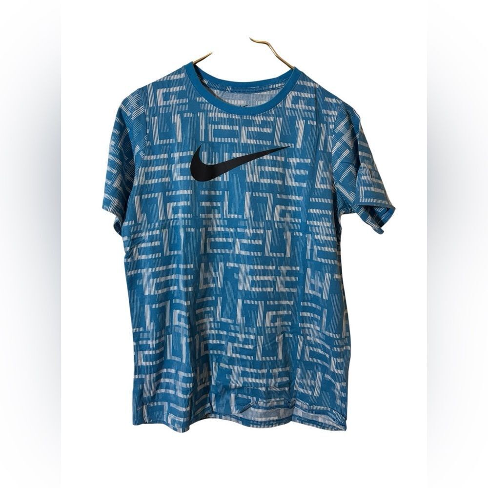 NIKE | the Nike tee tshirt shirt athletic cut XL